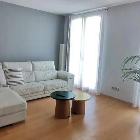 Centrico Apartamento Elai, Netflix, Coffee, Posibilidad Parking Apartment *